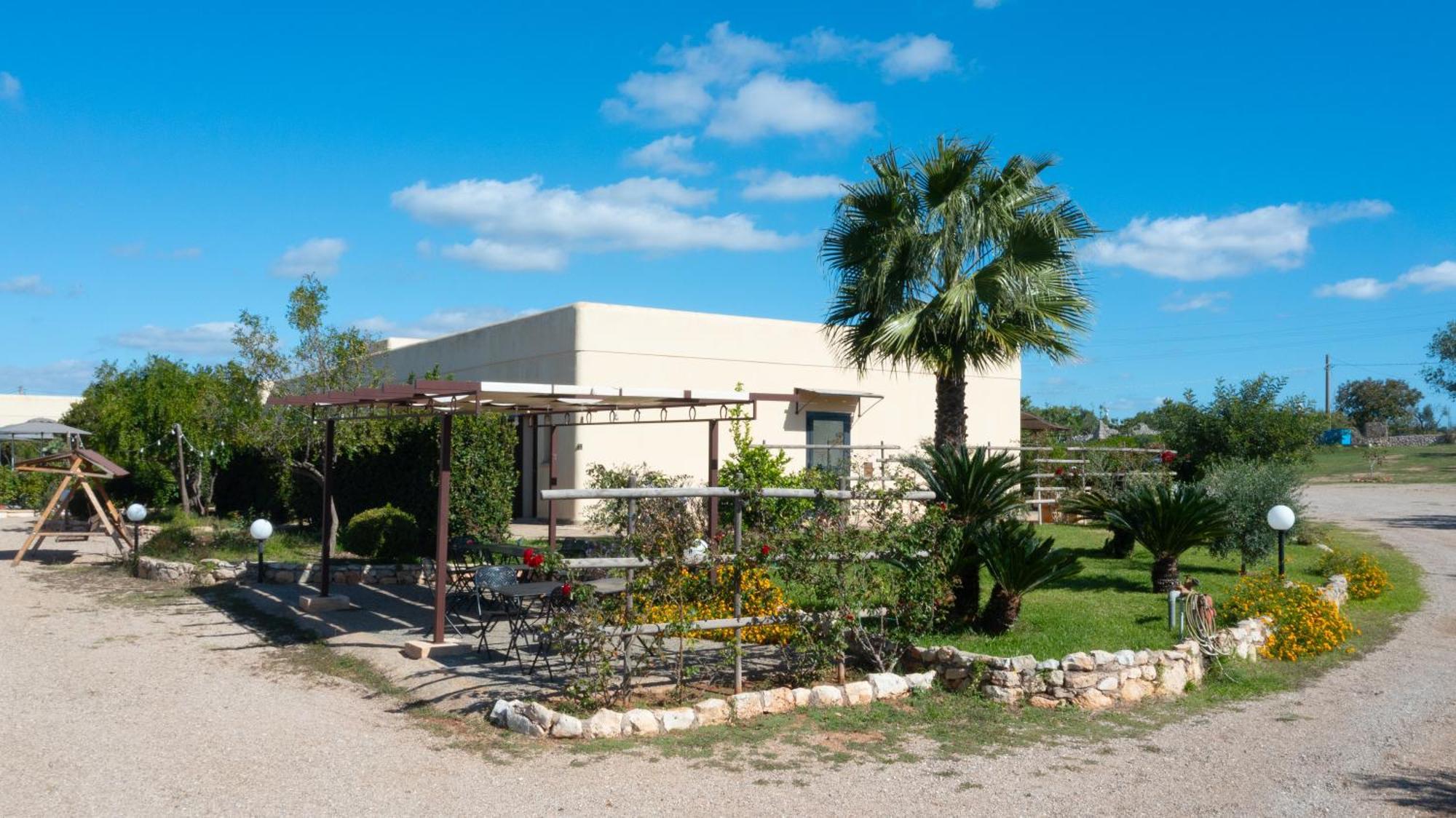 Delle Rose, Hotel & Horse Riding Torre Vado Bagian luar foto